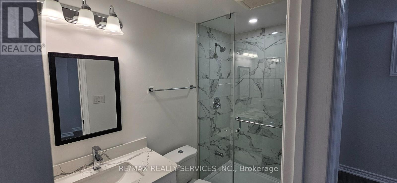 15163 Danby Road, Halton Hills (Georgetown), Ontario  L7G 0H6 - Photo 9 - W12785026