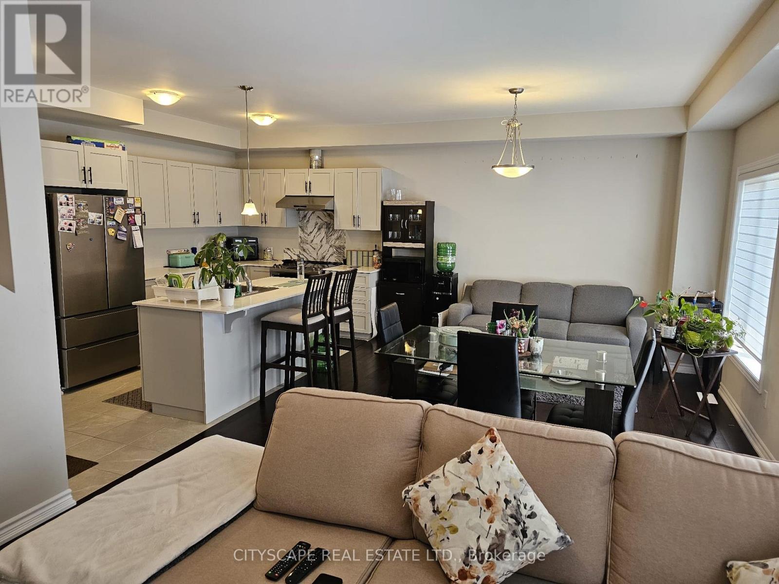 25 Braida Lane, Halton Hills (Ac Acton), Ontario  L7J 0B7 - Photo 11 - W12786336