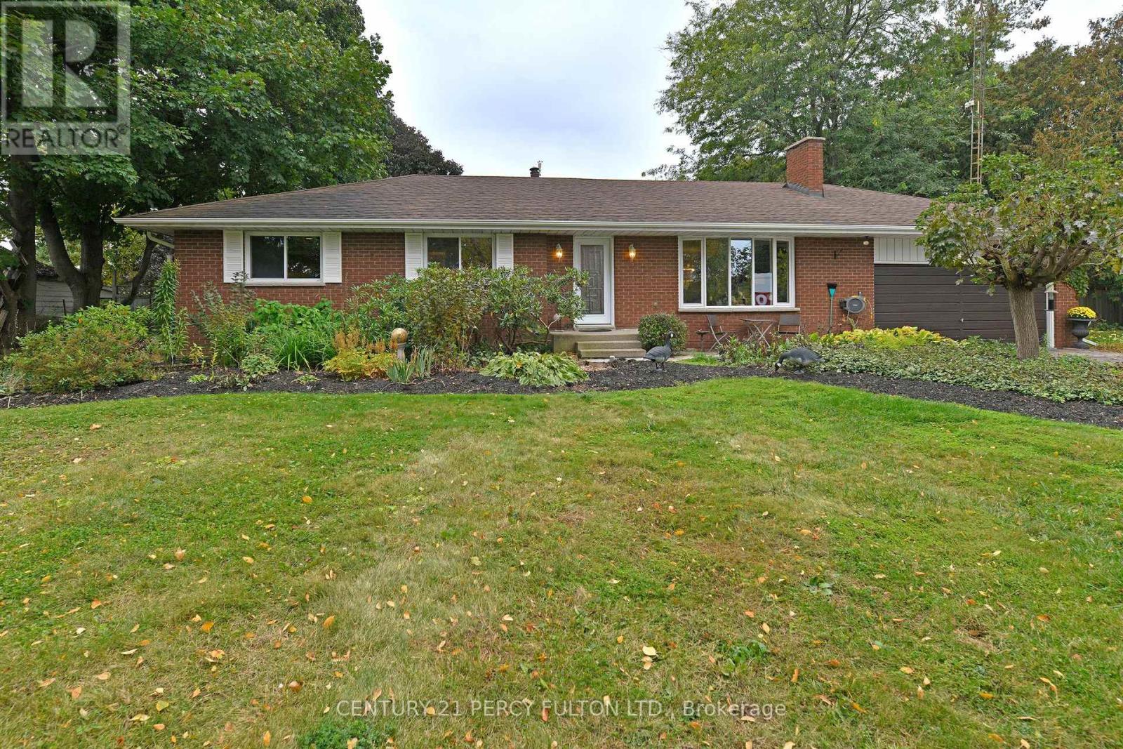 10208 Tenth Line, Halton Hills (Georgetown), Ontario  L0P 1K0 - Photo 1 - W12787732