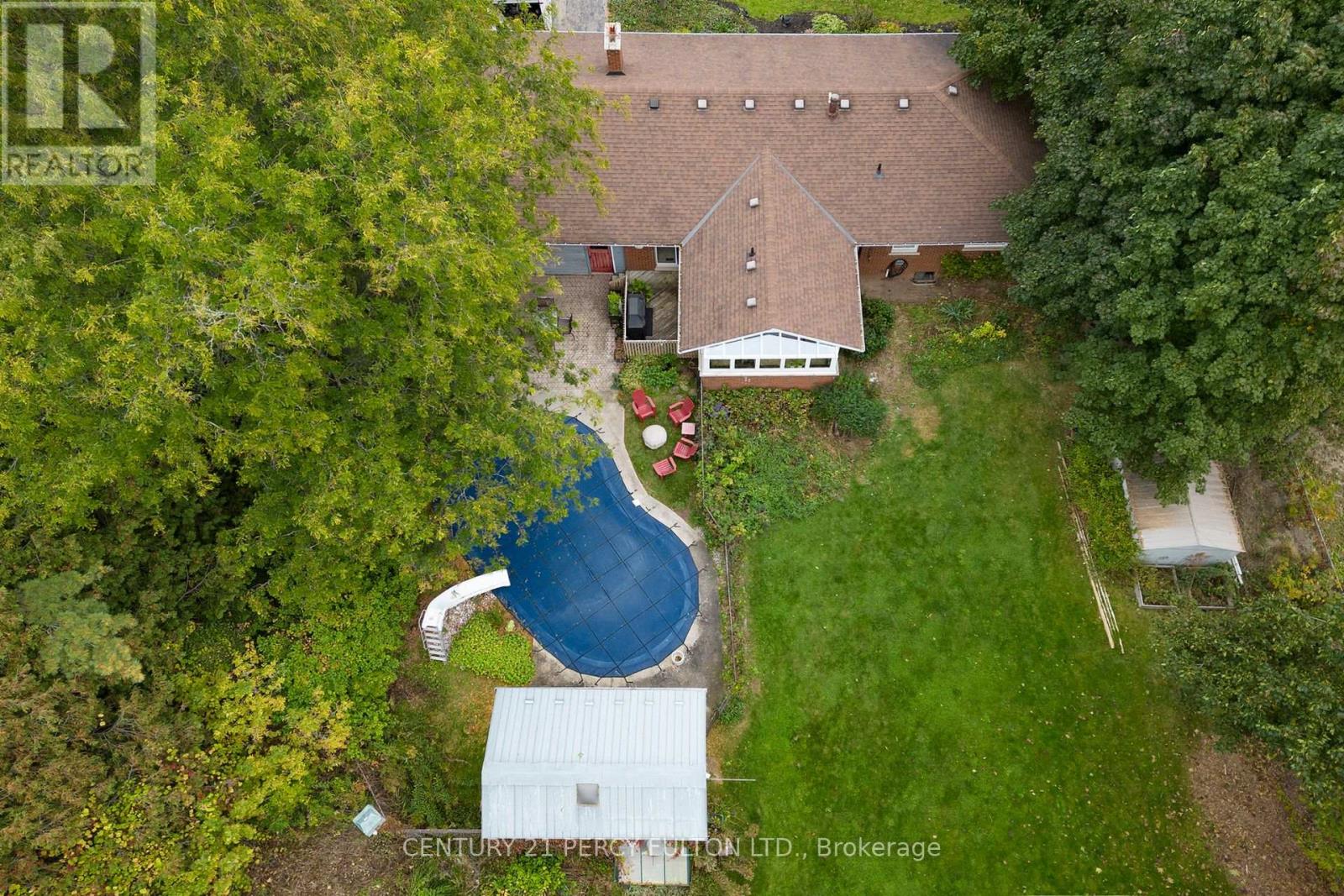 10208 Tenth Line, Halton Hills (Georgetown), Ontario  L0P 1K0 - Photo 37 - W12787732