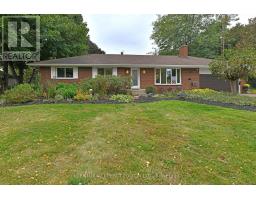 <div class="price">$1,950,000</div> 10208 Tenth Line, Halton Hills (Georgetown)<br><div style="margin-bottom:8px;"><small>Century 21 Percy Fulton Ltd.</small></div><div class='bed_bath'>4 Bed | 2 Bath</div>