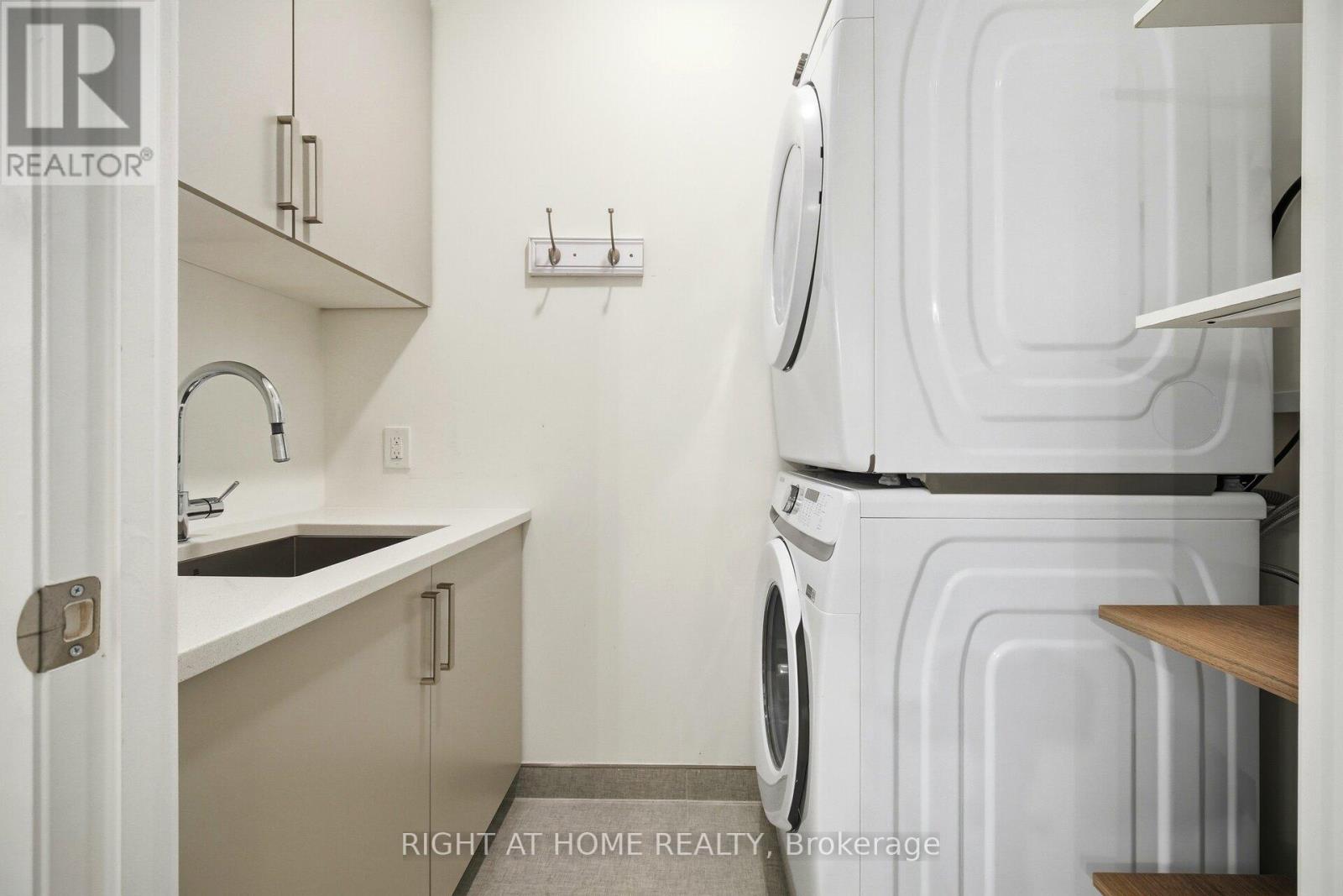 105 - 42 Mill Street, Halton Hills (Georgetown), Ontario  L7G 0P9 - Photo 11 - W12789726