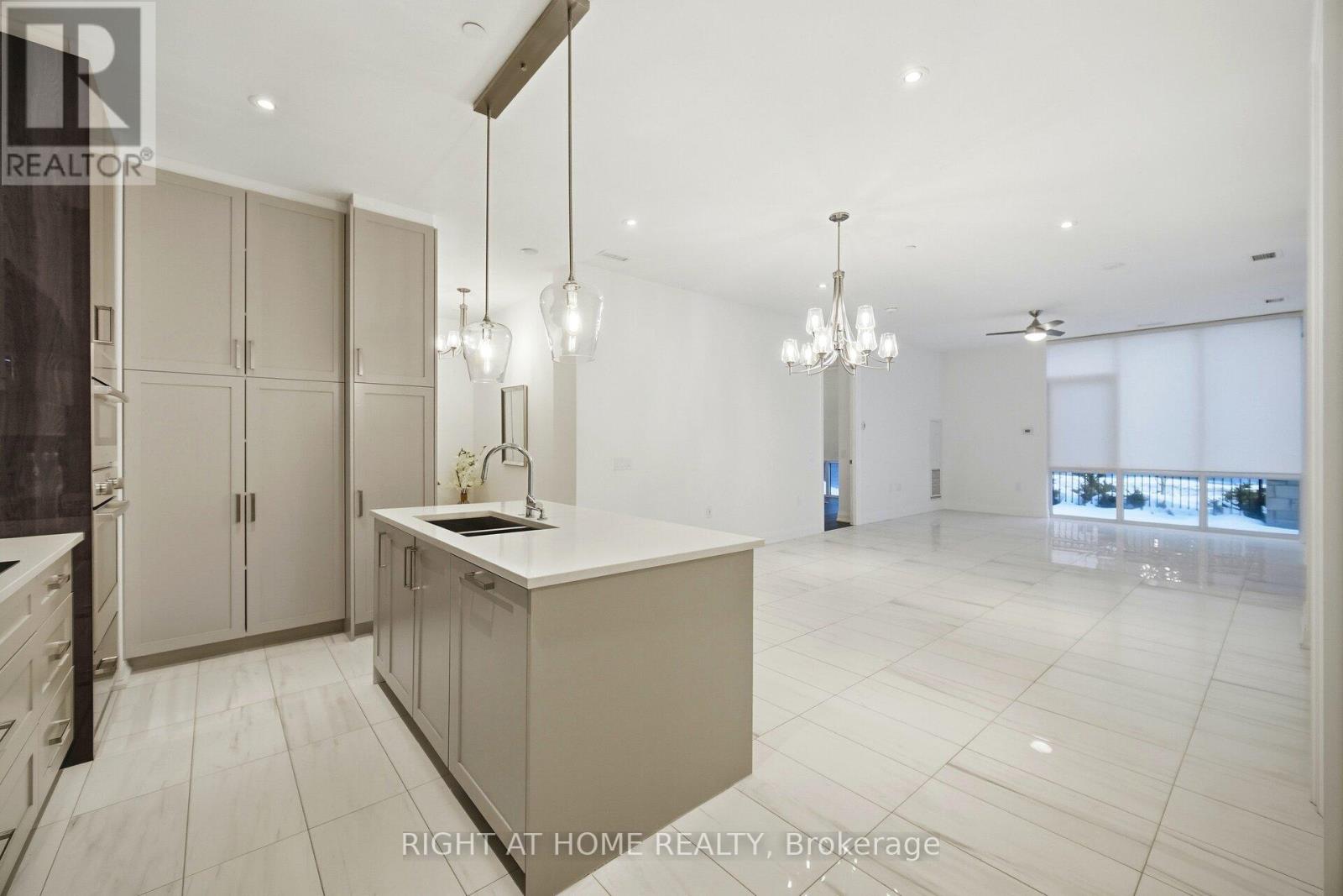 105 - 42 Mill Street, Halton Hills (Georgetown), Ontario  L7G 0P9 - Photo 13 - W12789726