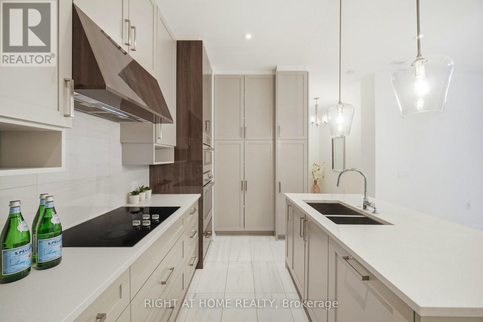 105 - 42 Mill Street, Halton Hills (Georgetown), Ontario  L7G 0P9 - Photo 16 - W12789726