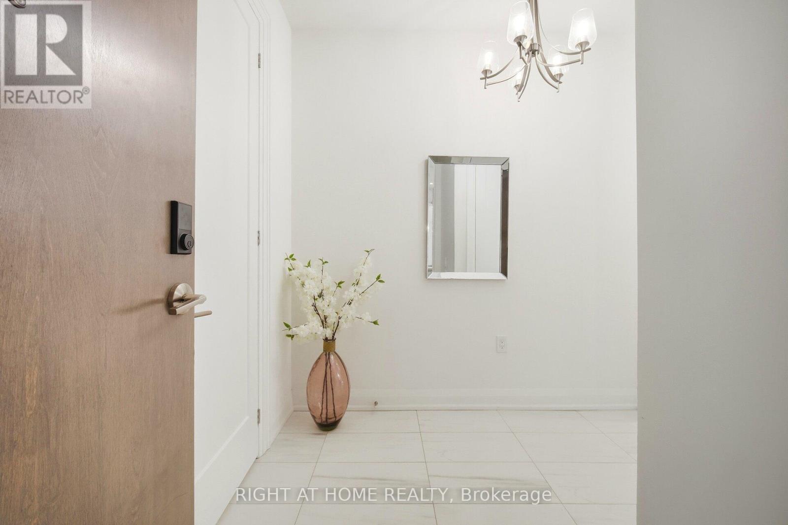 105 - 42 Mill Street, Halton Hills (Georgetown), Ontario  L7G 0P9 - Photo 5 - W12789726