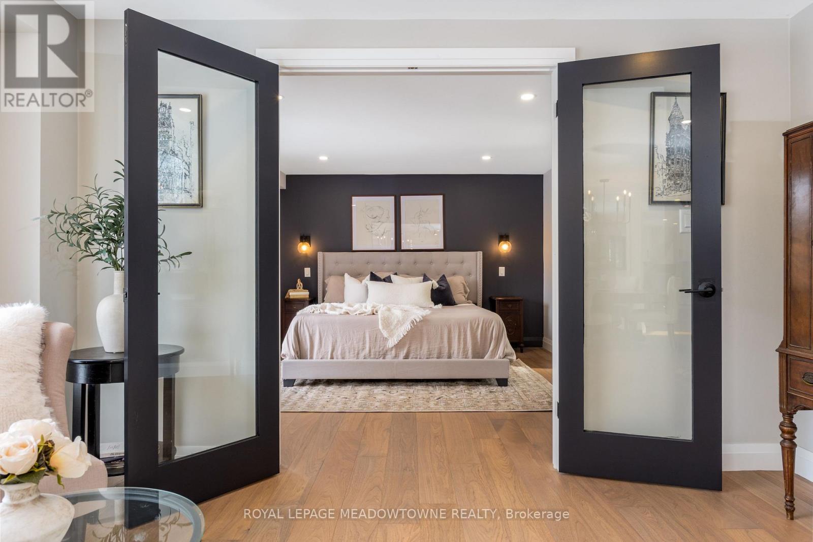 70 River Drive, Halton Hills (Georgetown), Ontario  L7G 2J2 - Photo 22 - W12791336