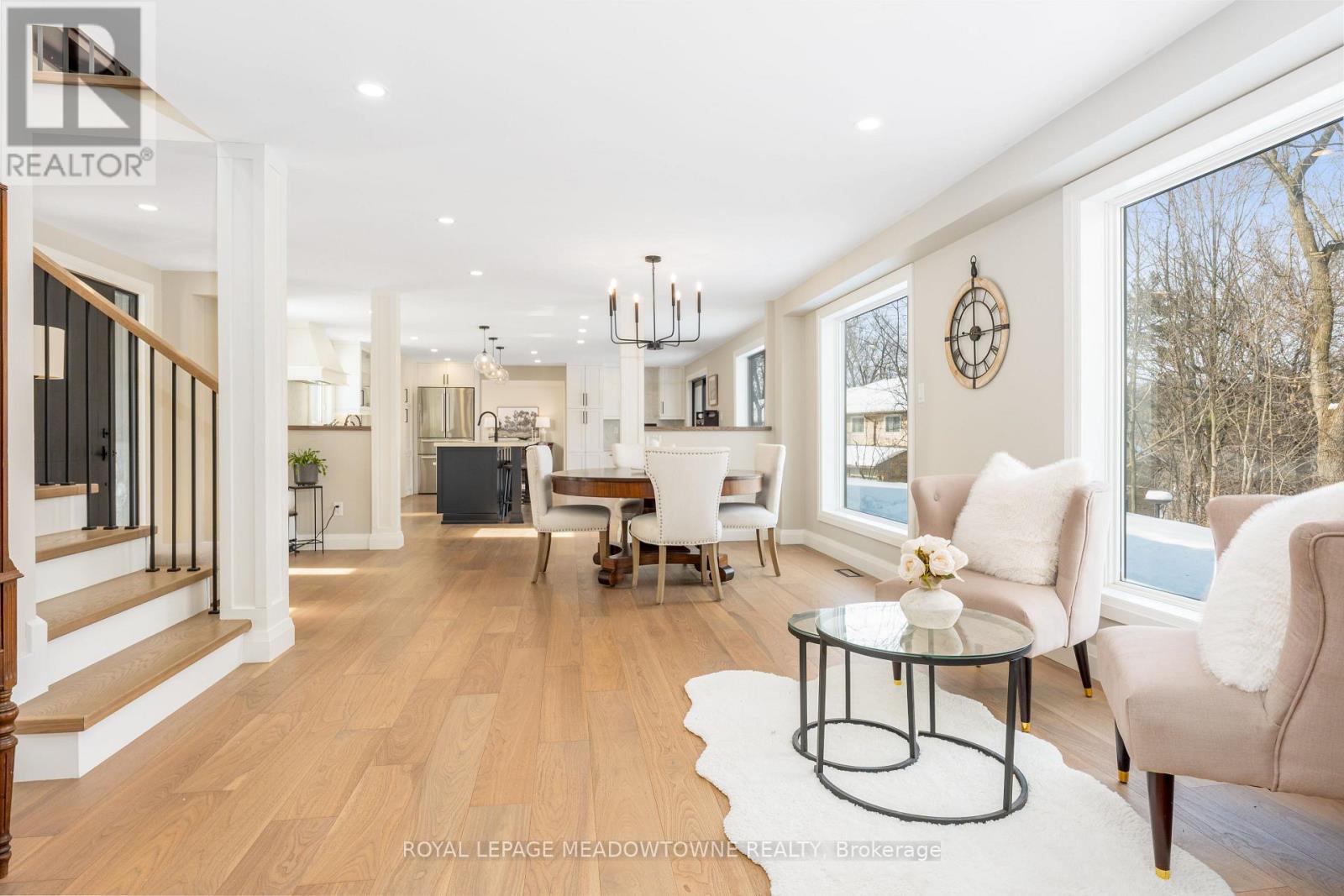 70 River Drive, Halton Hills (Georgetown), Ontario  L7G 2J2 - Photo 6 - W12791336