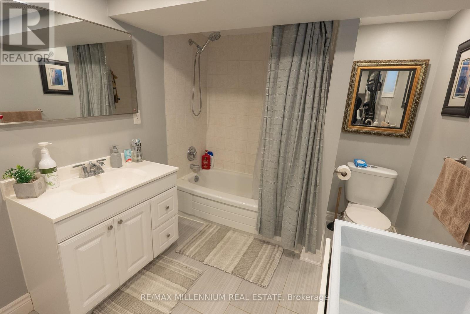 50 Stevens Crescent, Halton Hills (Georgetown), Ontario  L7G 1B6 - Photo 10 - W12793322