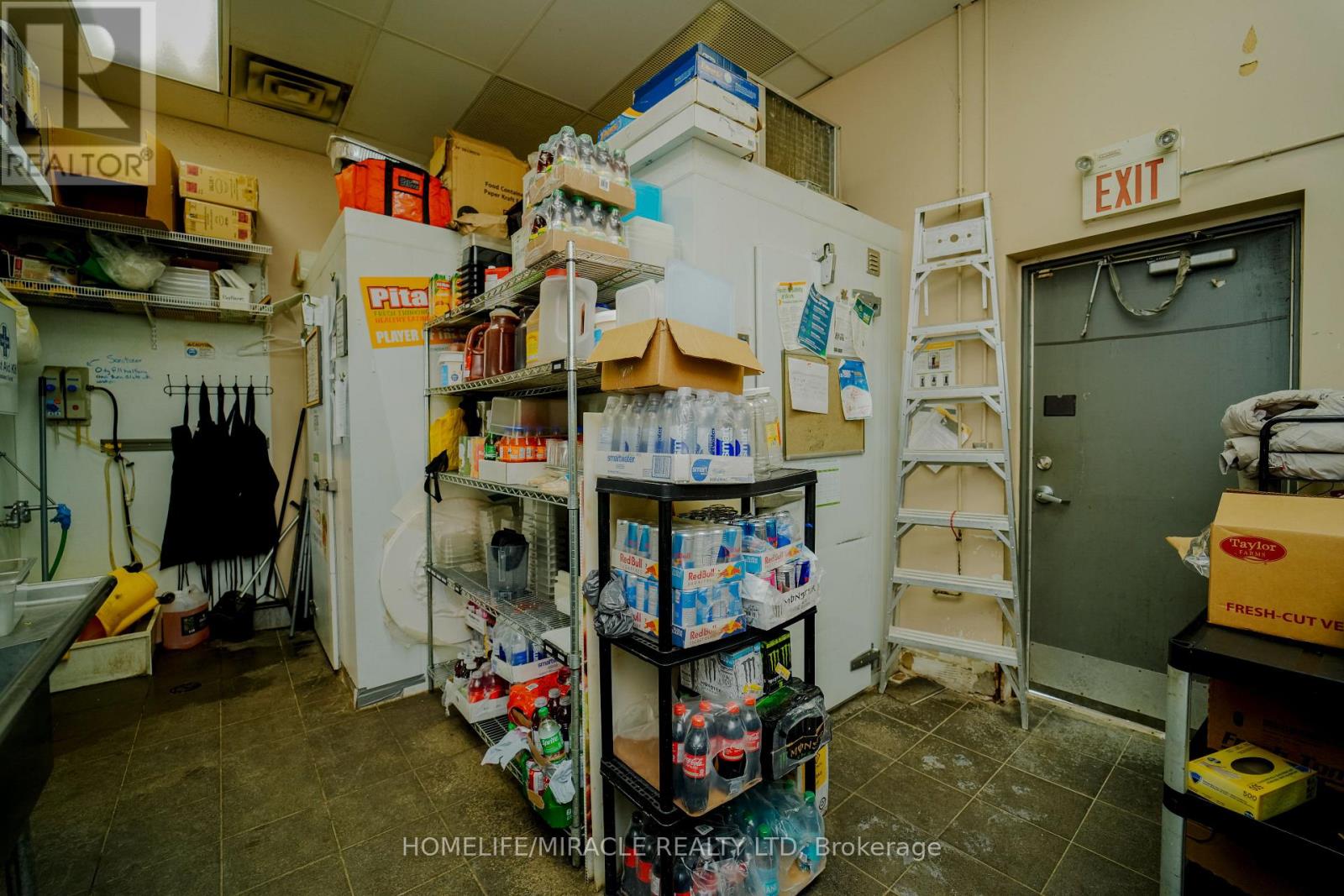 391 Queen Street, Halton Hills (Ac Acton), Ontario  L7J 0A8 - Photo 14 - W12793720