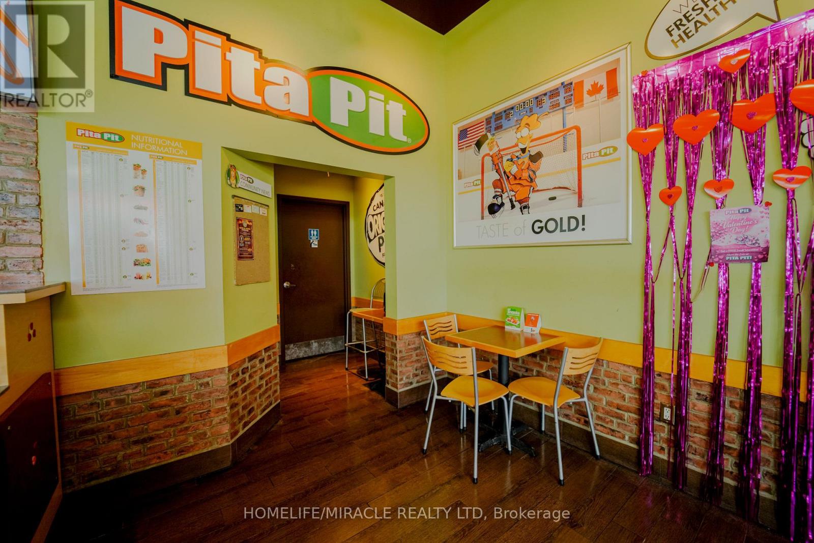 391 Queen Street, Halton Hills (Ac Acton), Ontario  L7J 0A8 - Photo 17 - W12793720