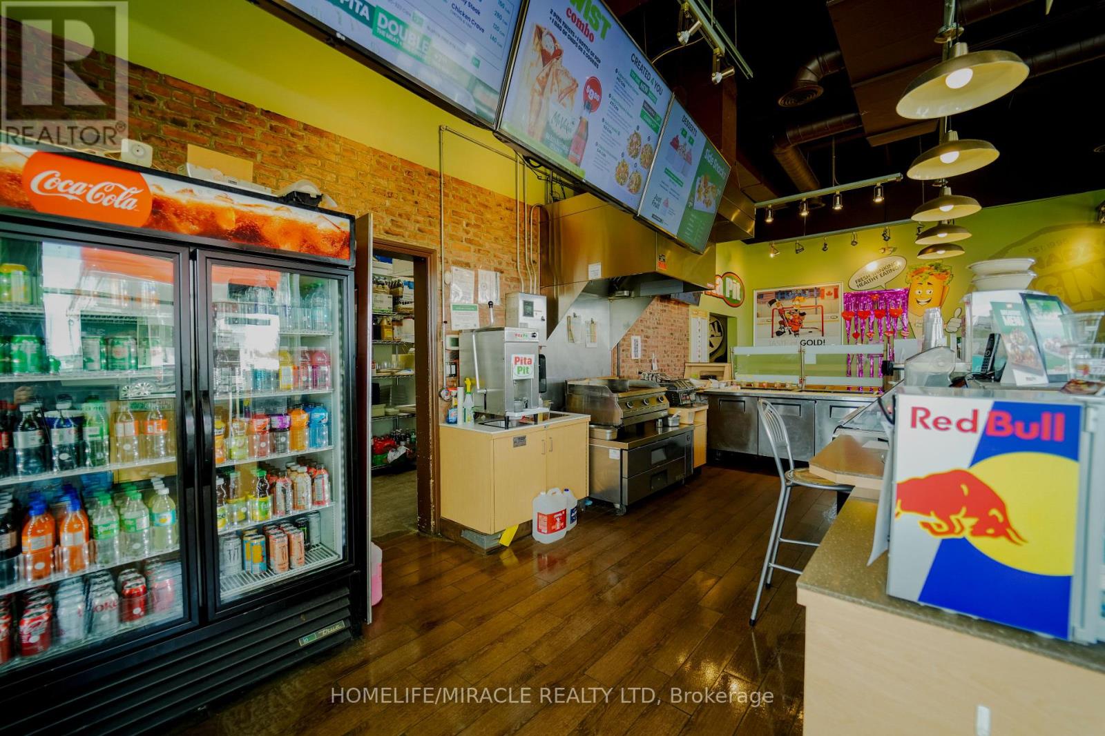 391 Queen Street, Halton Hills (Ac Acton), Ontario  L7J 0A8 - Photo 8 - W12793720