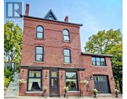 <div class="price">$1,999,000</div> 11 Main Street S, Milton (Campbellville)<br><div style="margin-bottom:8px;"><small>Royal LePage Real Estate Services Ltd.</small></div><div class='bed_bath'>3 Bath</div>