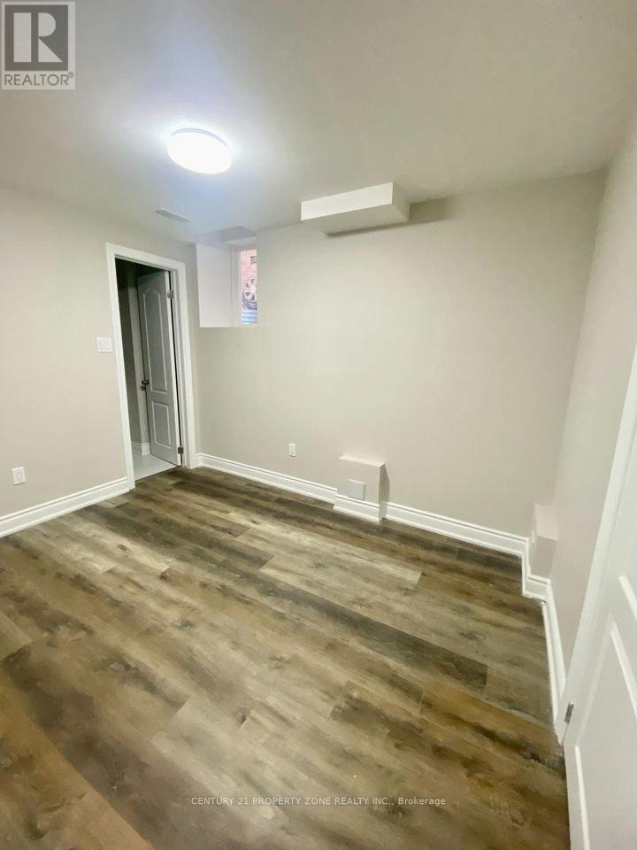 Lower - 15234 Danby Road, Halton Hills (Georgetown), Ontario  L7G 0M5 - Photo 6 - W12795766