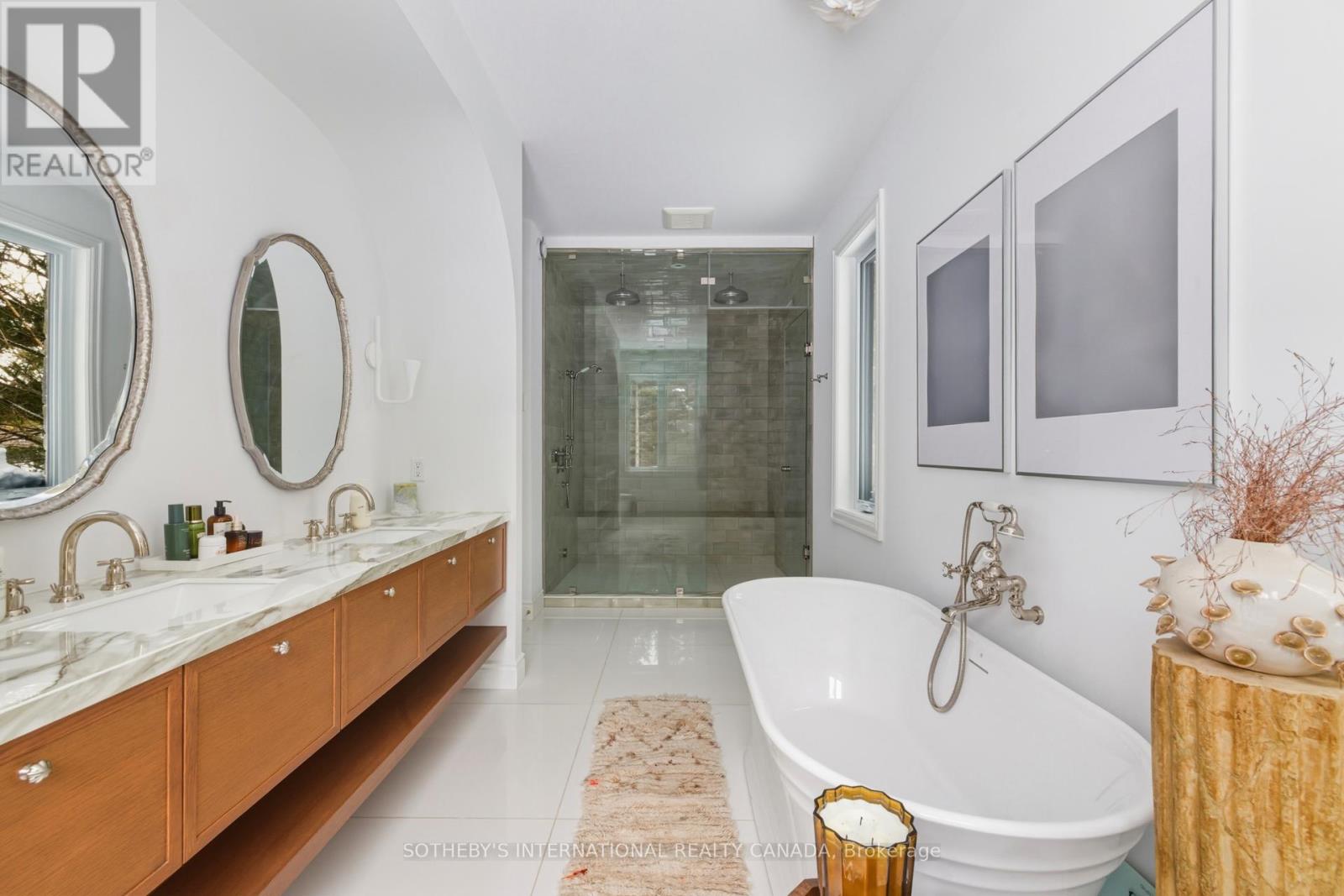 4640 Nassagaweya-Puslinch Townline, Puslinch, Ontario  L0P 1J0 - Photo 25 - X12795798