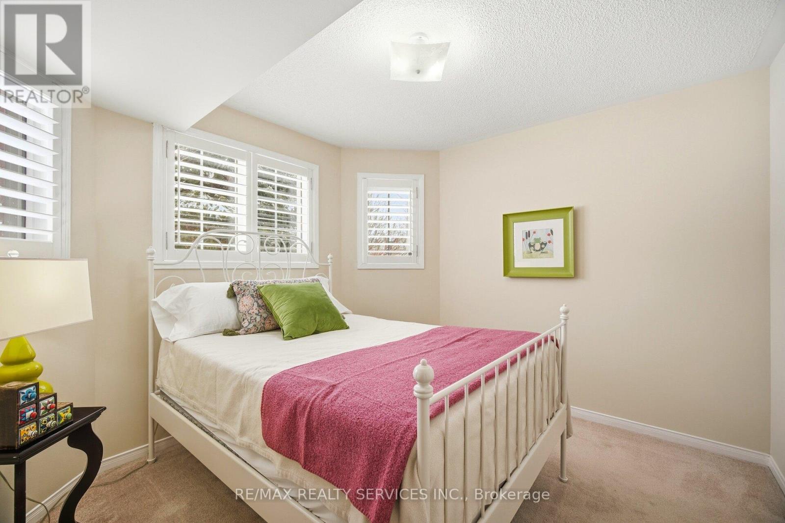 26 Hamilton Crescent, Halton Hills (Georgetown), Ontario  L7G 5R8 - Photo 27 - W12796624