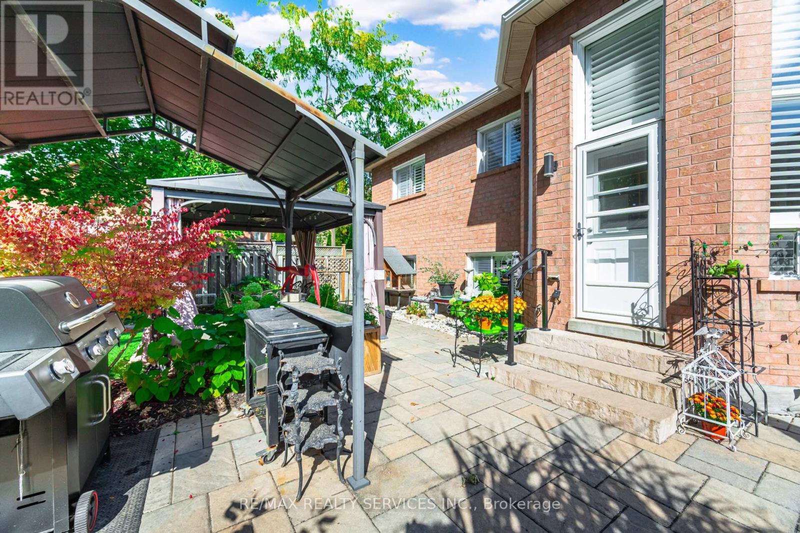 26 Hamilton Crescent, Halton Hills (Georgetown), Ontario  L7G 5R8 - Photo 31 - W12796624