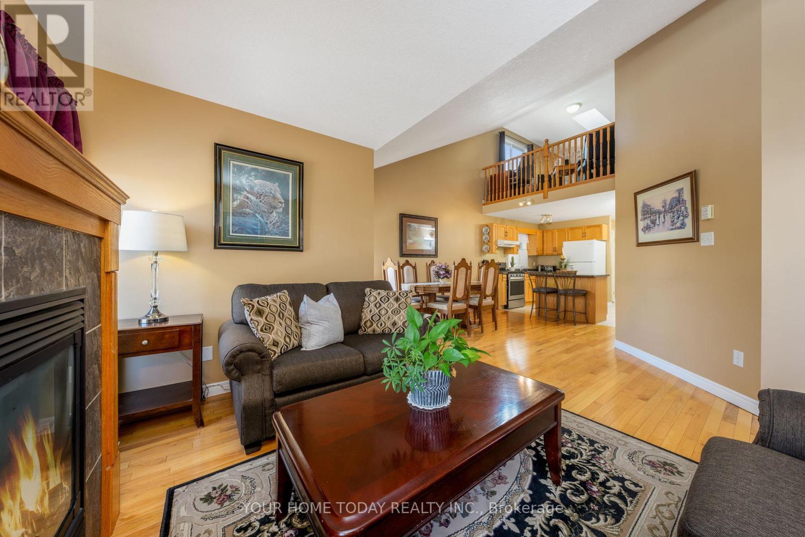 71 Doctor Moore Court, Halton Hills (Ac Acton), Ontario  L7J 3A6 - Photo 15 - W12797512