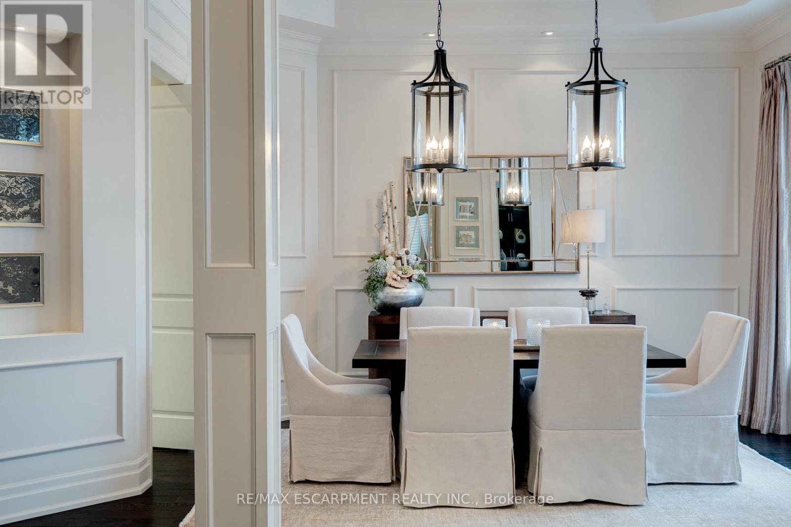 4 Holdroyd Court, Halton Hills (Glen Williams), Ontario  L7G 0E8 - Photo 20 - W12798106