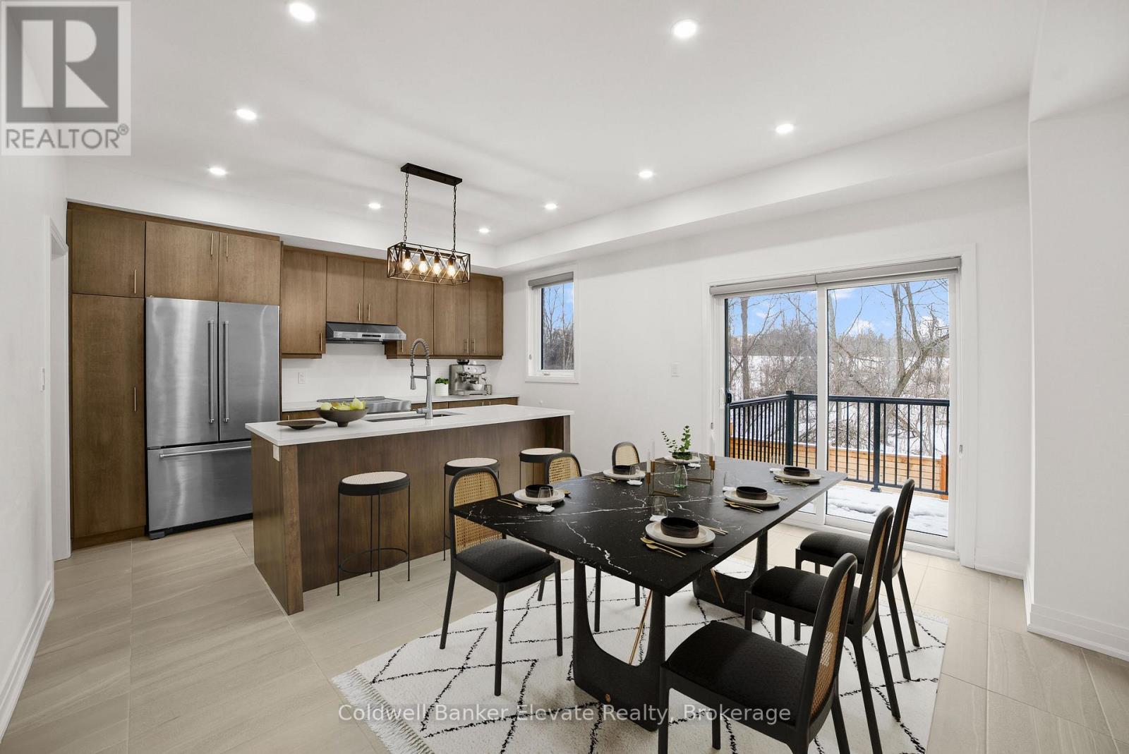 42 Windtree Way, Halton Hills (Georgetown), Ontario  L7G 0C4 - Photo 5 - W12799744