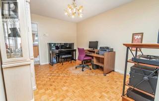 7 Curry Crescent, Halton Hills (Georgetown), Ontario  L7G 5L4 - Photo 13 - W12800518