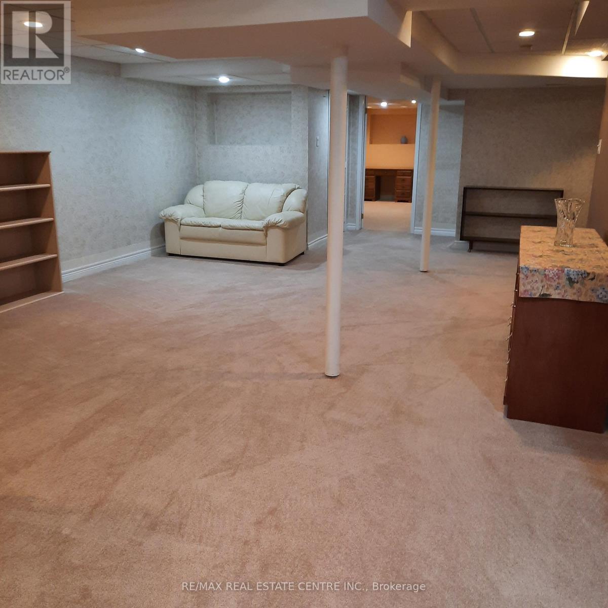 7 Curry Crescent, Halton Hills (Georgetown), Ontario  L7G 5L4 - Photo 35 - W12800518