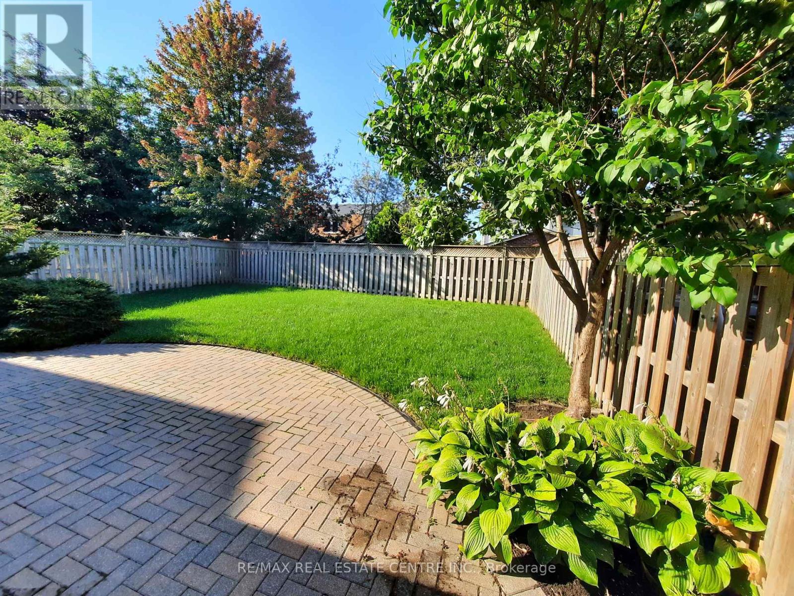 7 Curry Crescent, Halton Hills (Georgetown), Ontario  L7G 5L4 - Photo 41 - W12800518