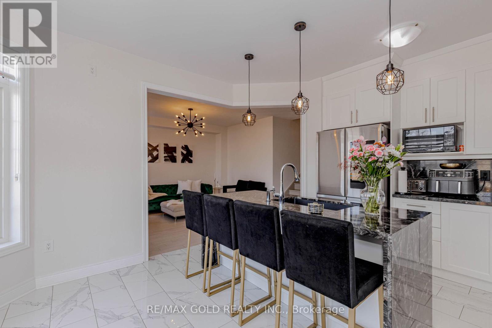 18 Branigan Crescent, Halton Hills (Georgetown), Ontario  L7G 0N2 - Photo 20 - W12802578