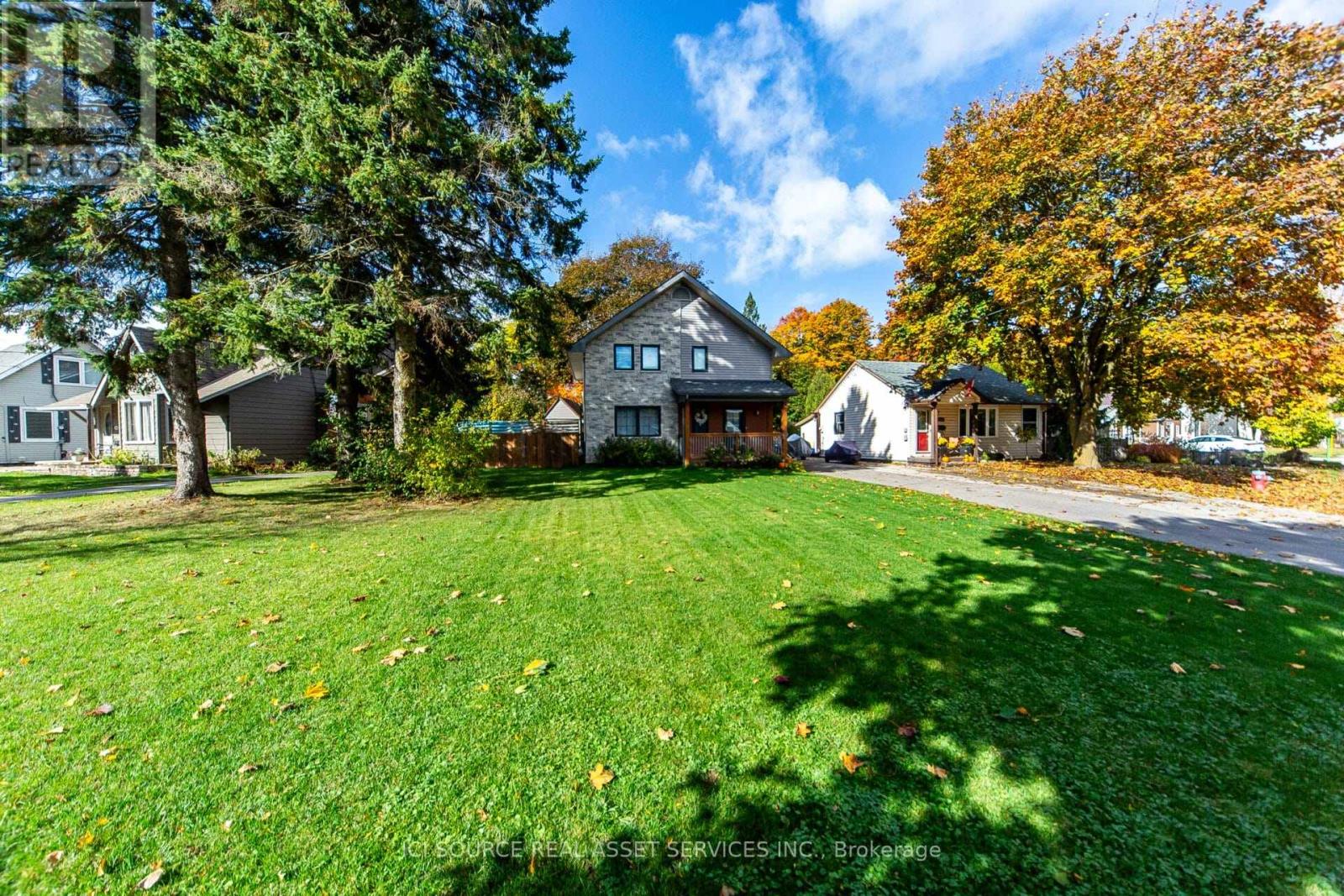 199 Mason Boulevard, Halton Hills (Ac Acton), Ontario  L7J 1A7 - Photo 2 - W12804724