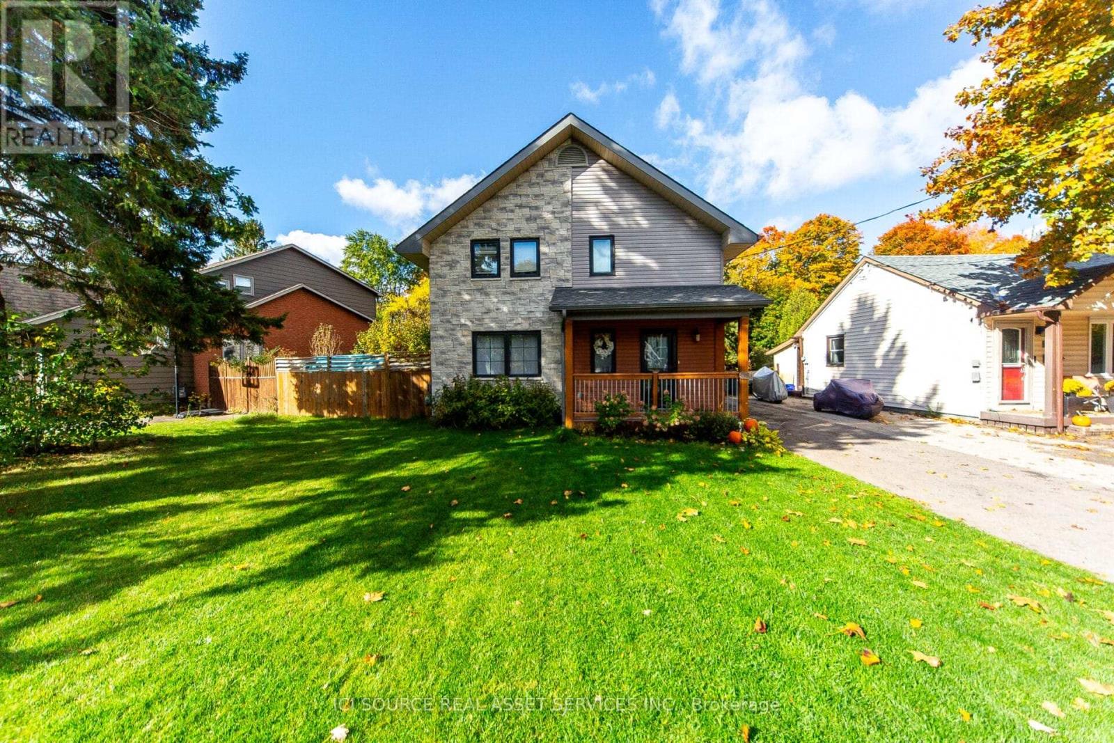 199 Mason Boulevard, Halton Hills (Ac Acton), Ontario  L7J 1A7 - Photo 4 - W12804724