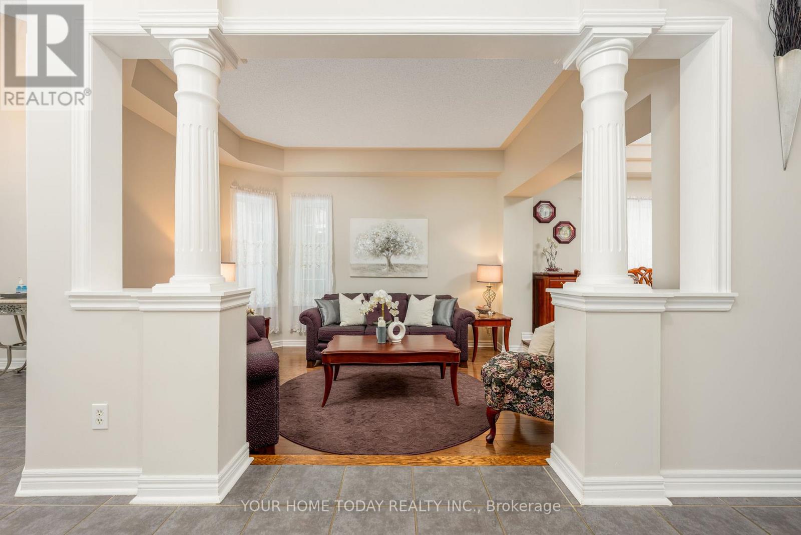 45 Forsyth Crescent, Halton Hills (Georgetown), Ontario  L7G 6G3 - Photo 7 - W12804946