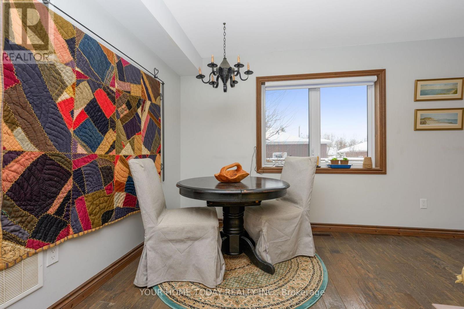 20 Elgin Street, Halton Hills (Georgetown), Ontario  L7G 3M3 - Photo 18 - W12805924