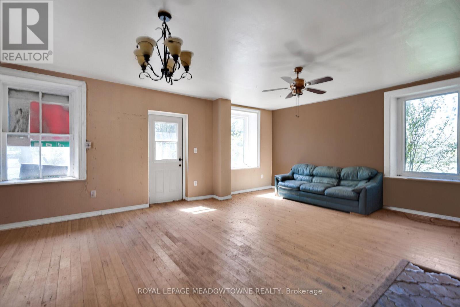 9414 First Line Nassagaweya W, Milton, Ontario  L0P 1J0 - Photo 18 - W12807270