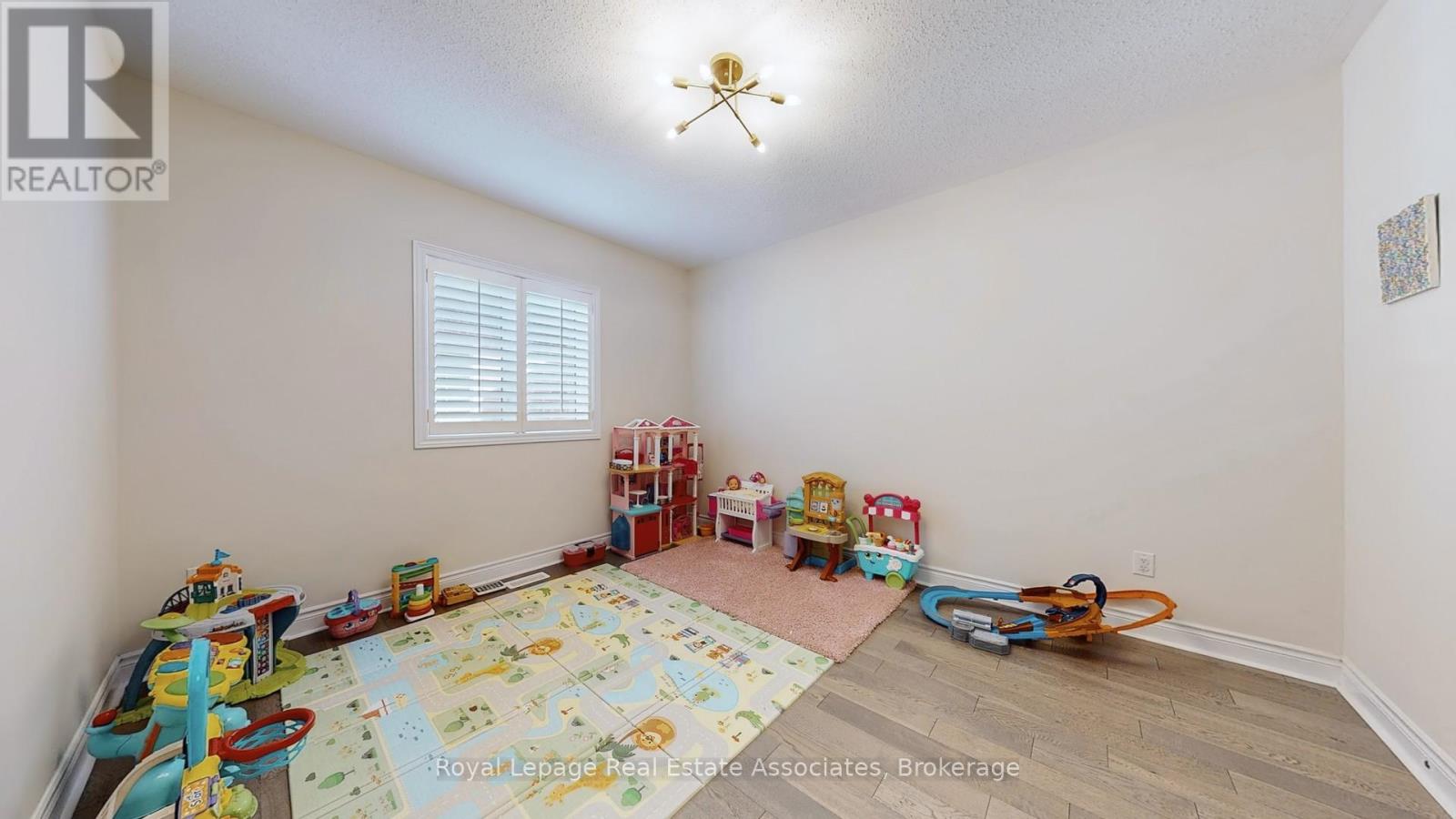 212 Niagara Trail, Halton Hills (Georgetown), Ontario  L7G 0H9 - Photo 33 - W12807296