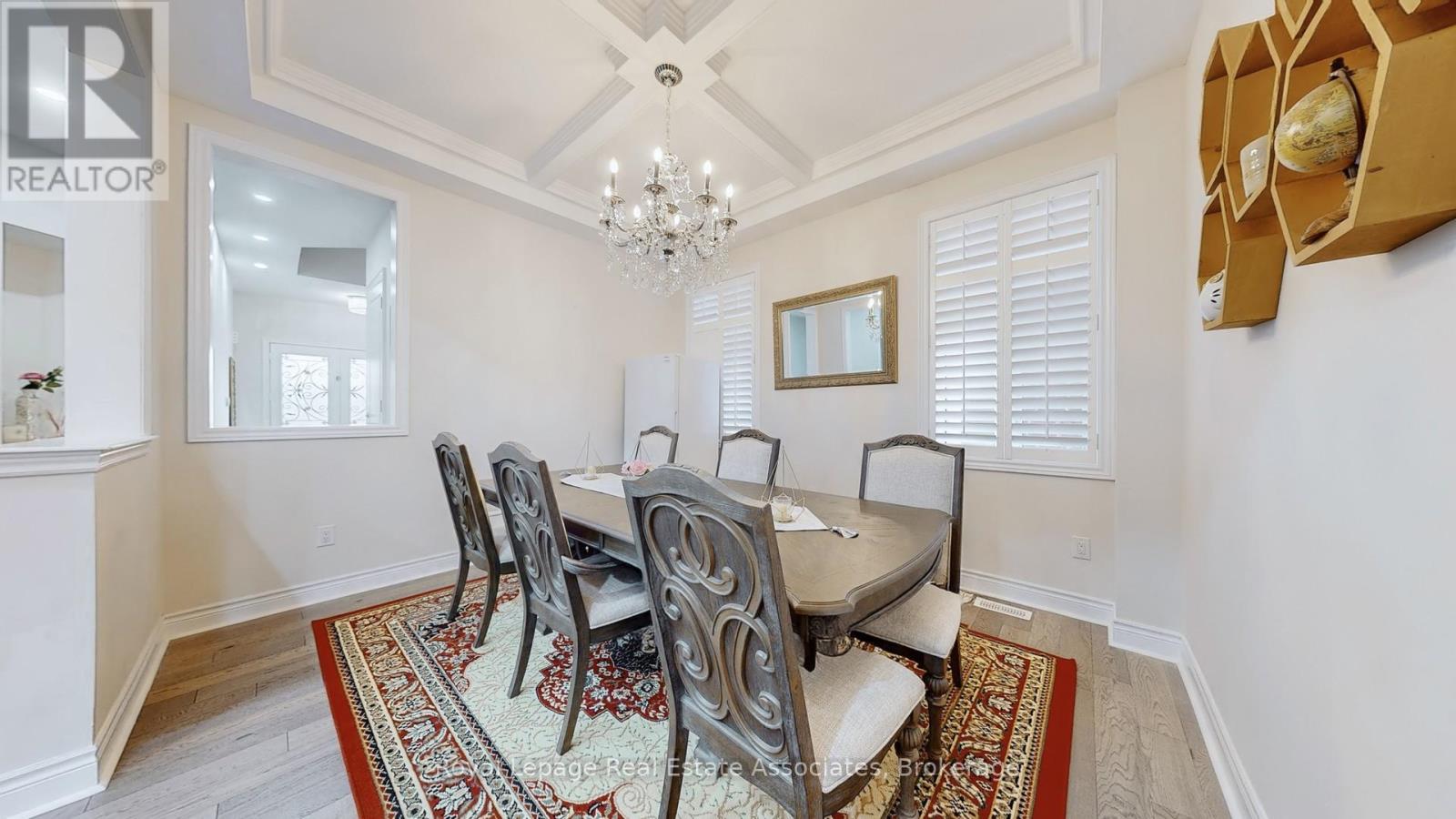 212 Niagara Trail, Halton Hills (Georgetown), Ontario  L7G 0H9 - Photo 6 - W12807296