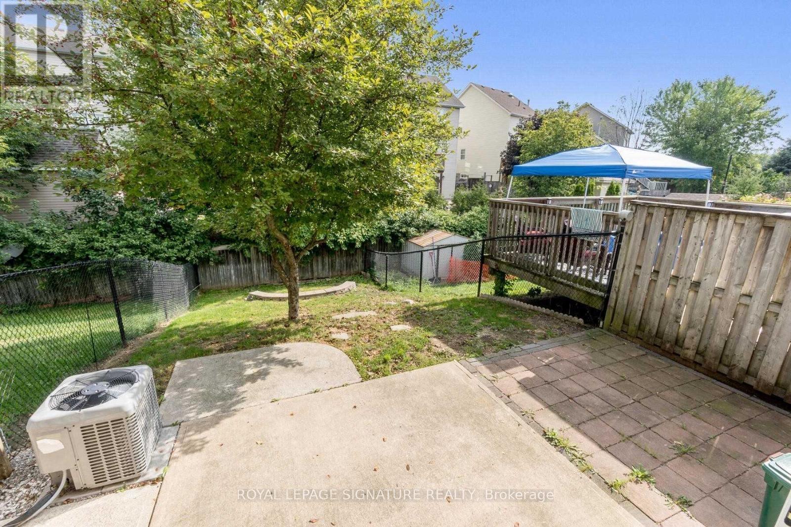 64 Danville Avenue, Halton Hills (Ac Acton), Ontario  L7J 2W2 - Photo 13 - W12810112