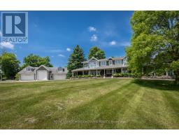 <div class="price">$2,499,900</div> 5169 Wellington 125 Road, Erin<br><div style="margin-bottom:8px;"><small>Royal LePage Meadowtowne Realty</small></div><div class='bed_bath'>3 Bed | 3 Bath</div>