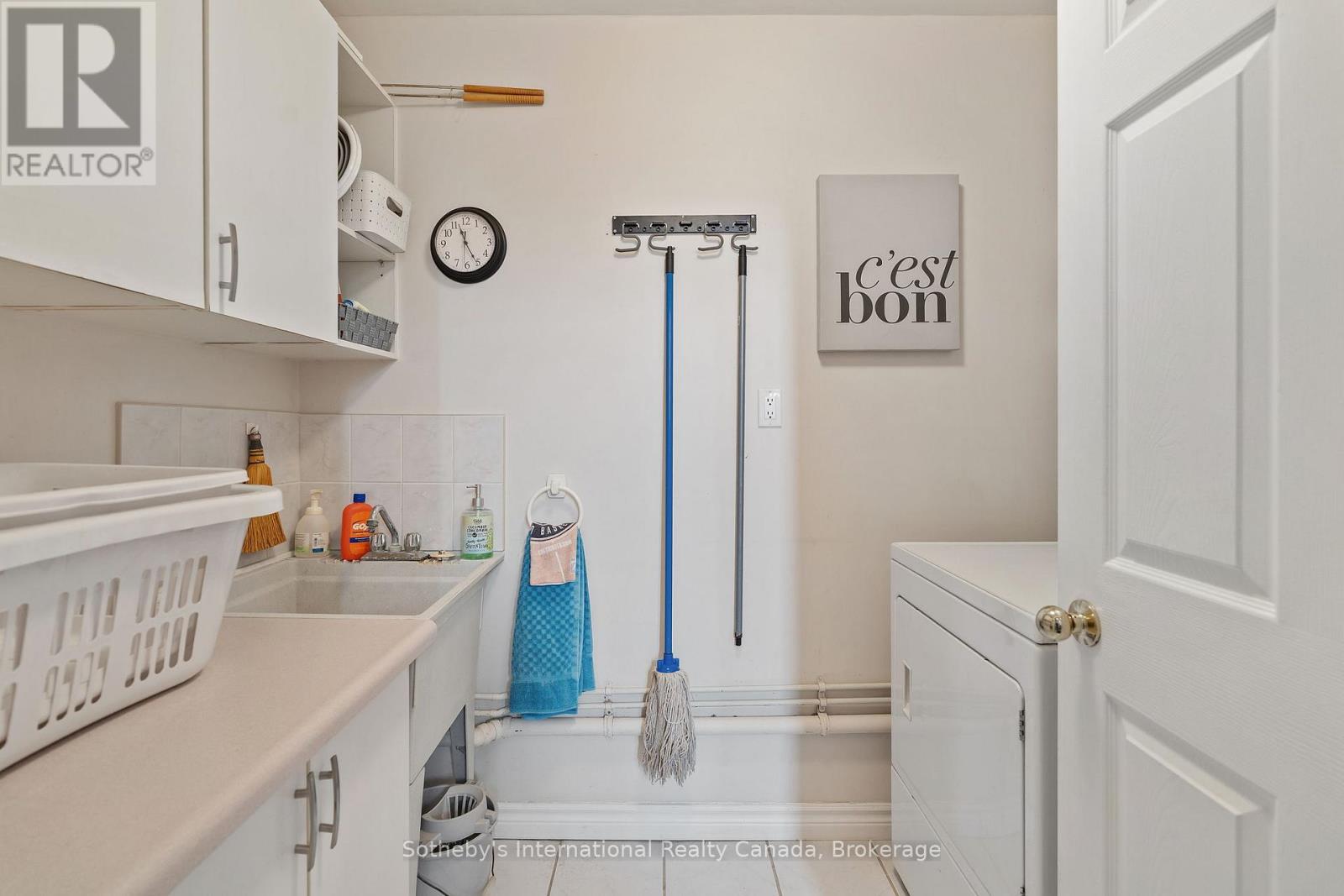 2091 Country Lane Court, Milton (Moffat), Ontario  L0P 1J0 - Photo 25 - W12812318