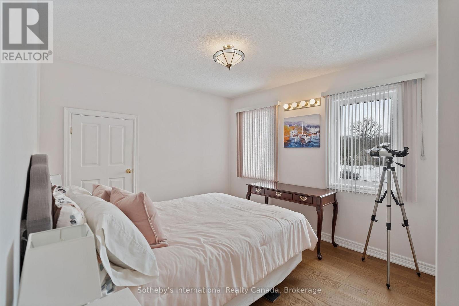 2091 Country Lane Court, Milton (Moffat), Ontario  L0P 1J0 - Photo 28 - W12812318