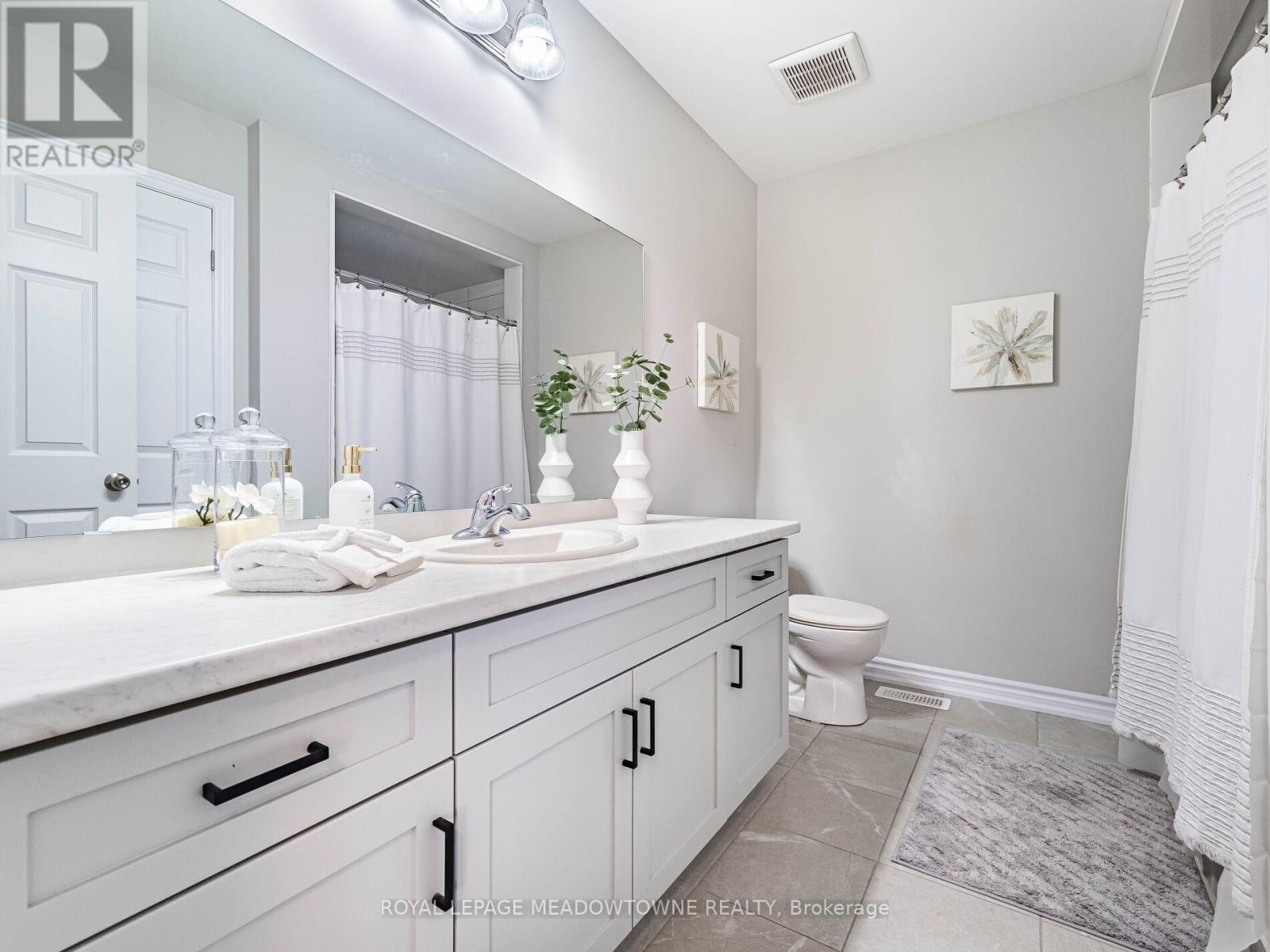 7 - 13 Braida Lane, Halton Hills (Ac Acton), Ontario  L7J 1P9 - Photo 30 - W12812490