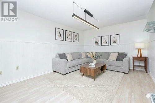 5 Louisa Street, Halton Hills (Georgetown), Ontario  L0P 1K0 - Photo 9 - W12813780