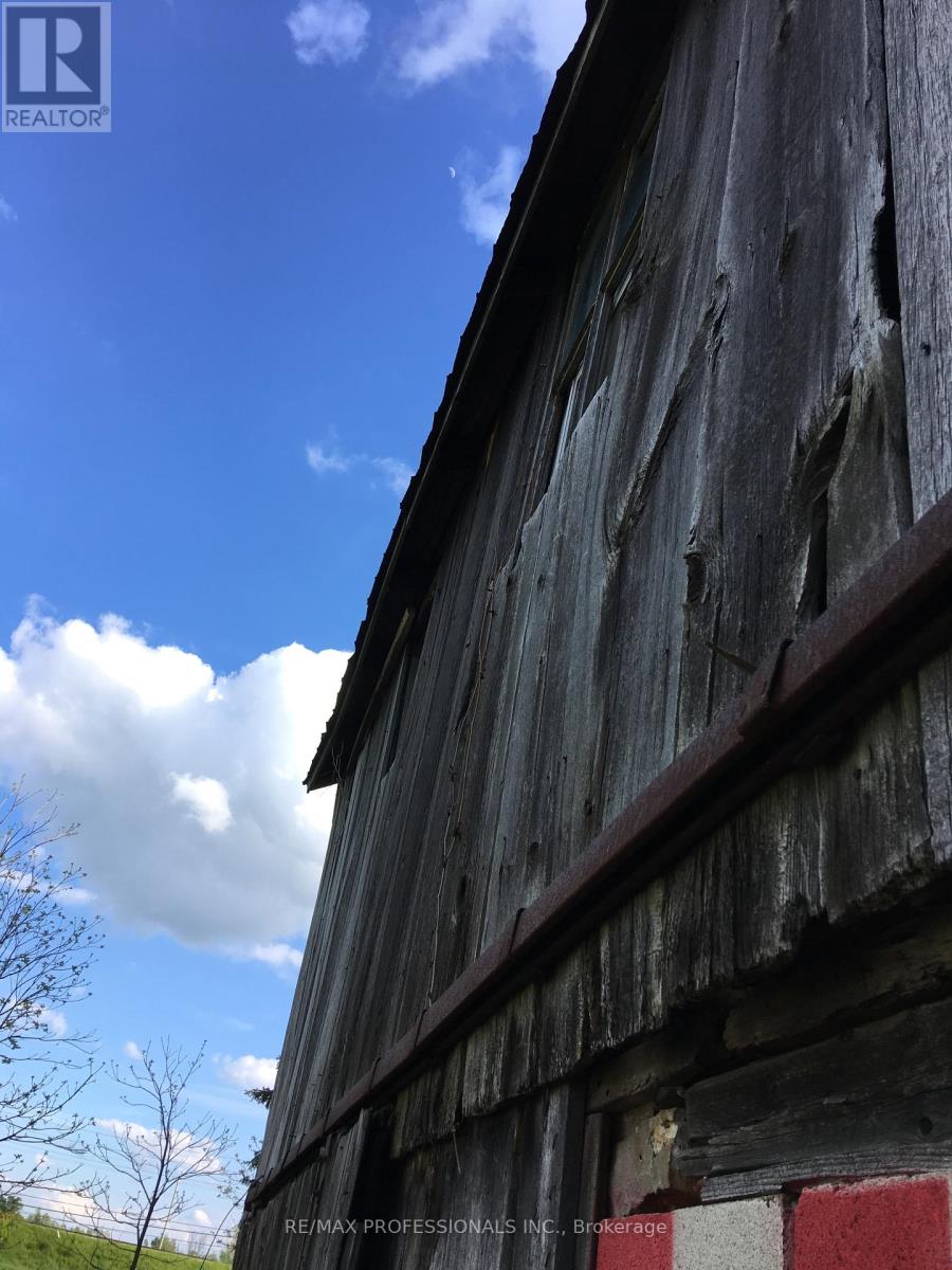 14070 Dublin Line, Halton Hills (Rural Halton Hills), Ontario  L7J 2L9 - Photo 13 - W12813896