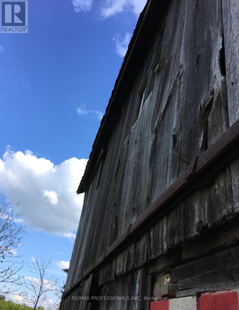 14070 Dublin Line, Halton Hills (Rural Halton Hills), Ontario  L7J 2L9 - Photo 19 - W12813896