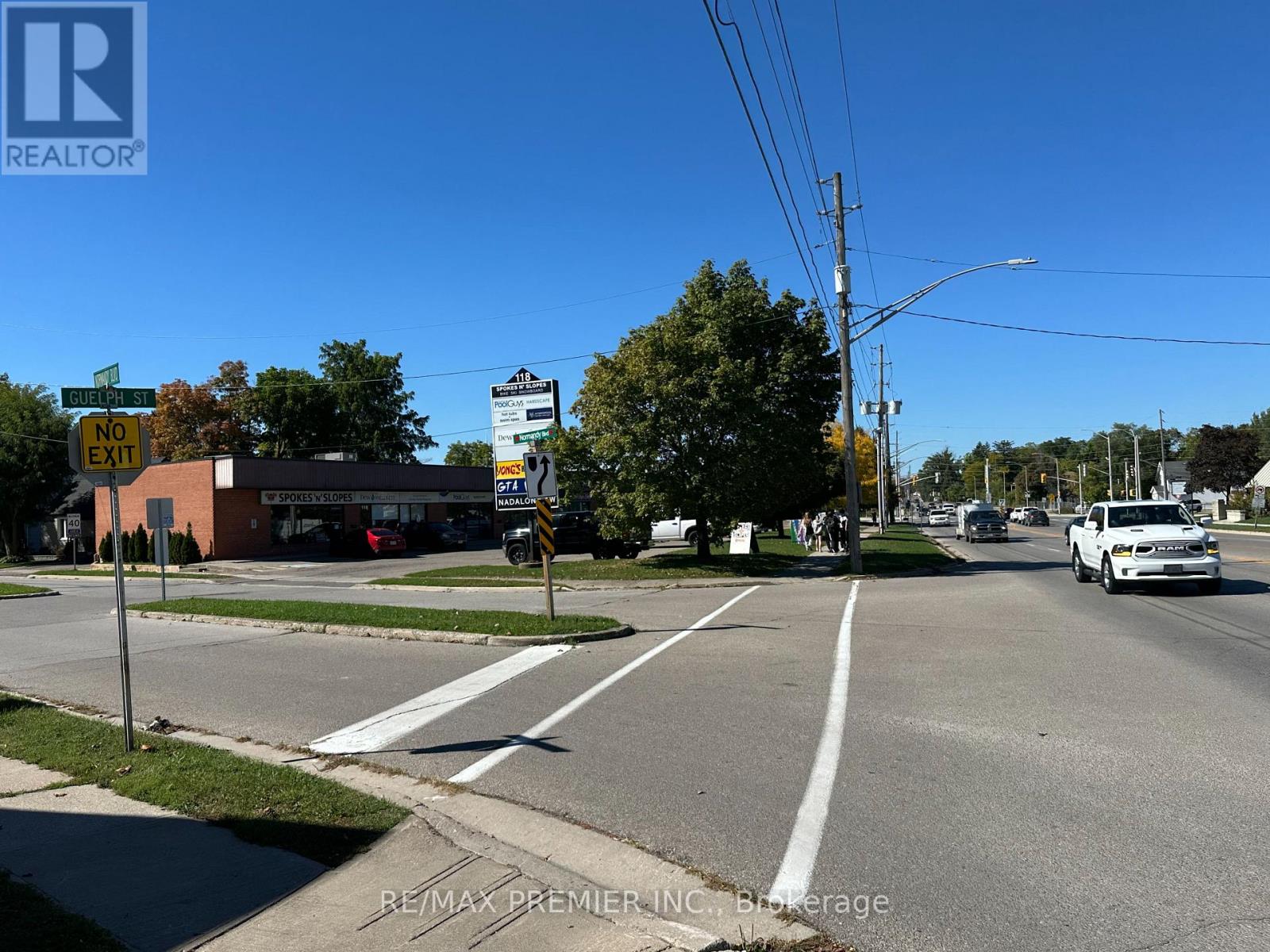 1 - 120 Guelph Street, Halton Hills (Georgetown), Ontario  L7G 4A4 - Photo 22 - W12814408