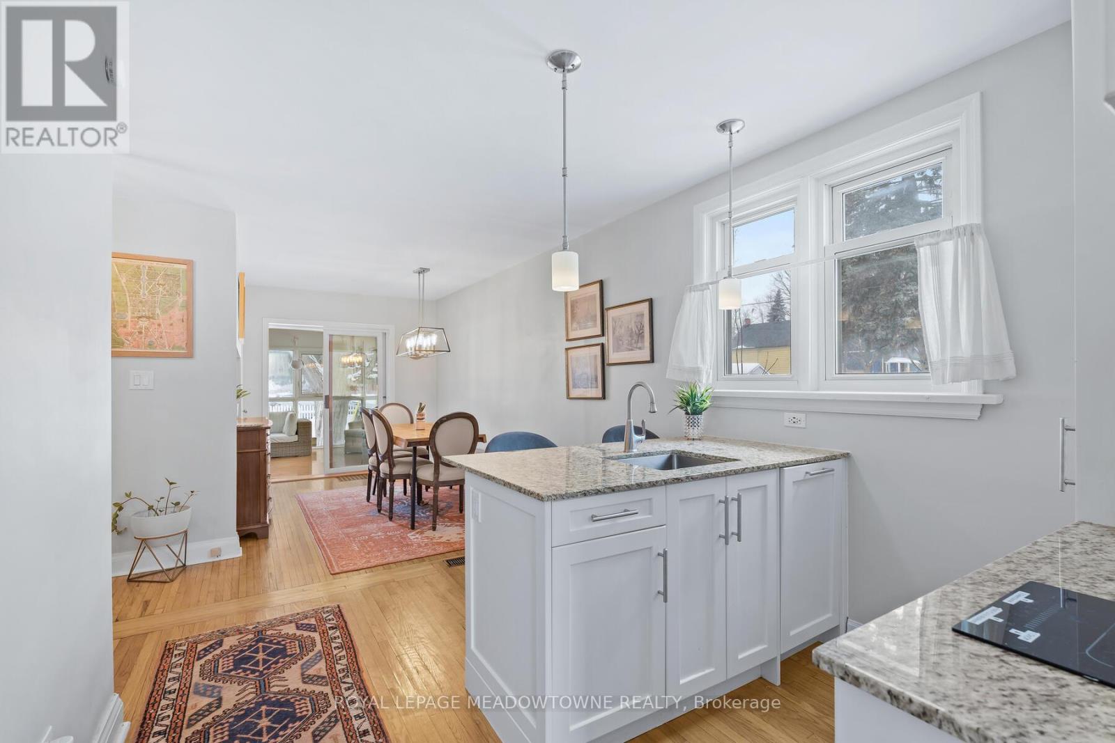 2 Ostrander Boulevard, Halton Hills (Georgetown), Ontario  L7G 1Z3 - Photo 8 - W12816058