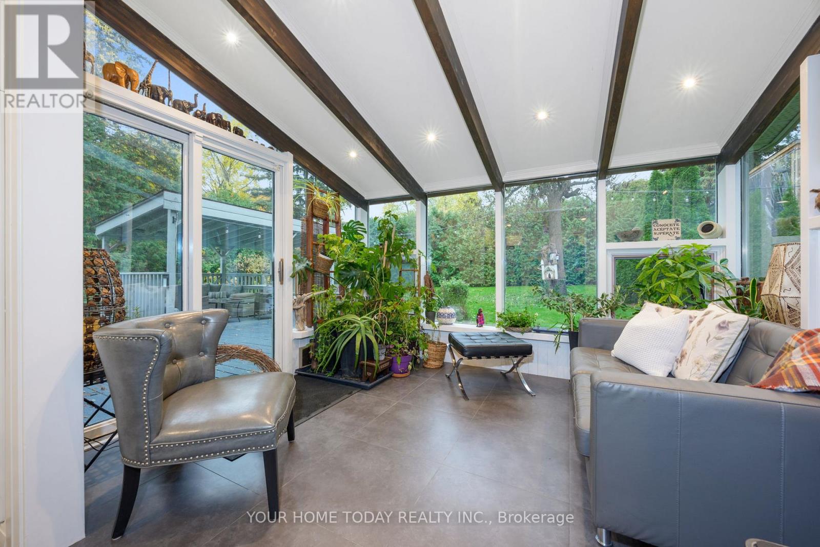 190 Main Street S, Halton Hills (Georgetown), Ontario  L7G 3E9 - Photo 17 - W12816068