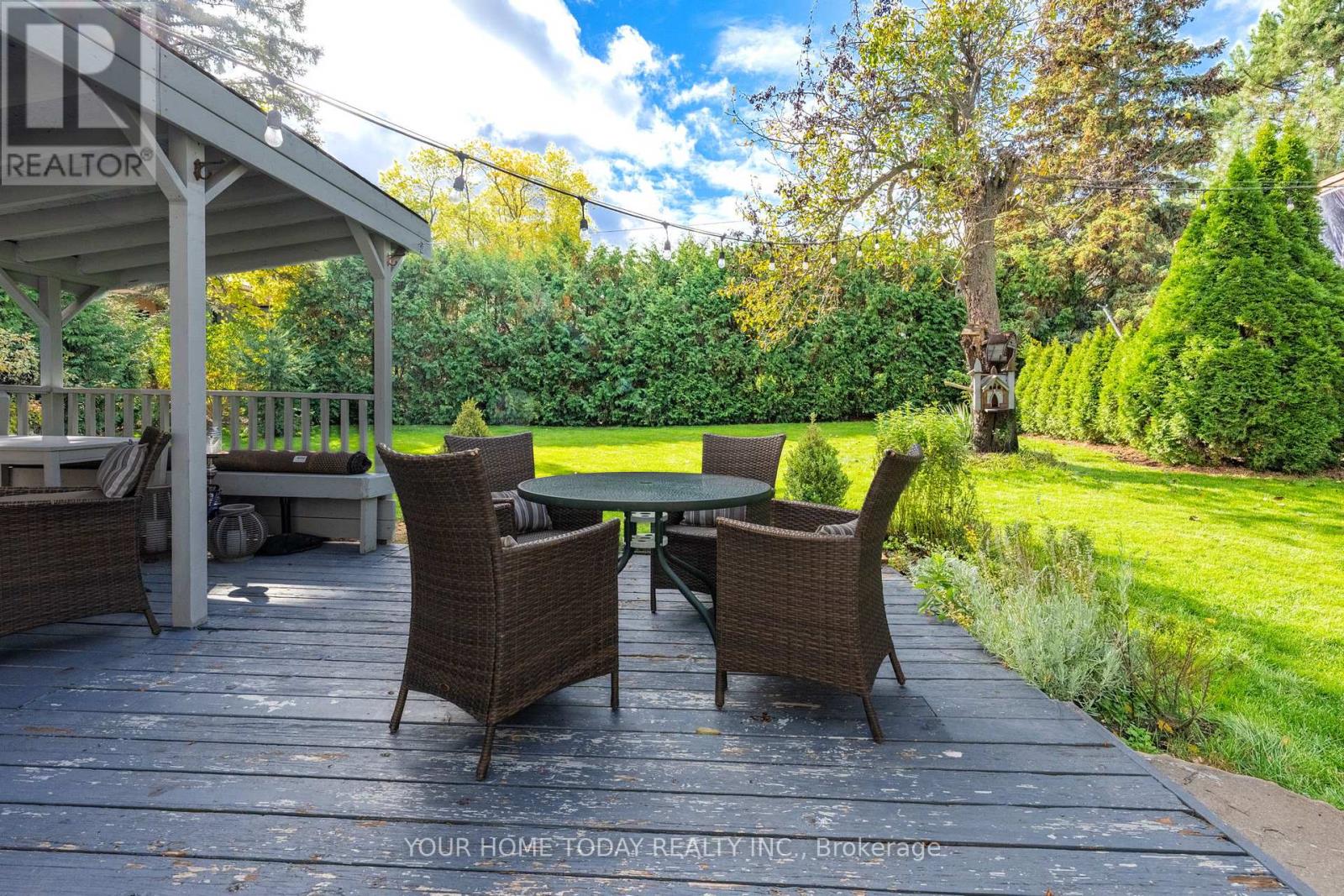 190 Main Street S, Halton Hills (Georgetown), Ontario  L7G 3E9 - Photo 44 - W12816068