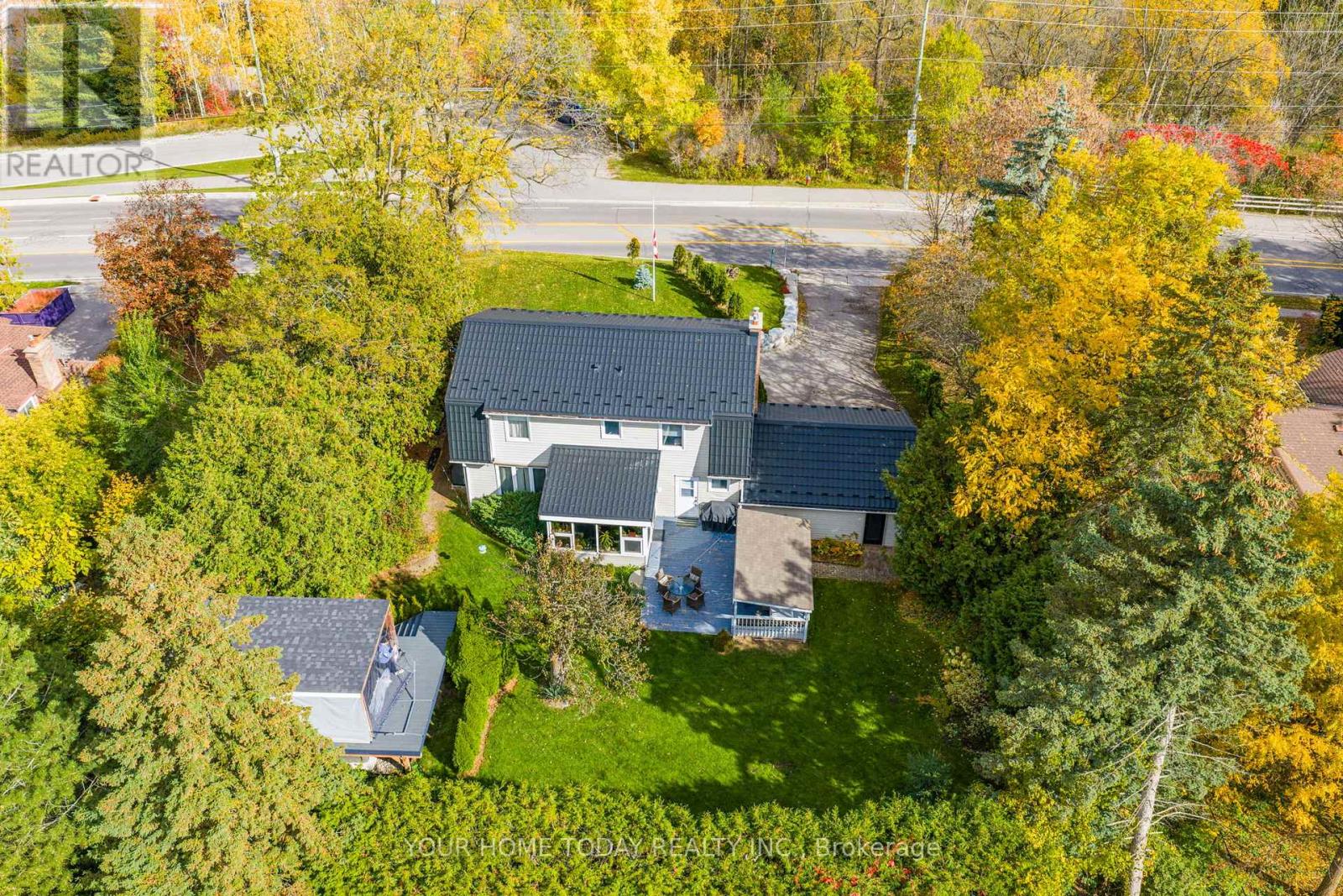 190 Main Street S, Halton Hills (Georgetown), Ontario  L7G 3E9 - Photo 46 - W12816068