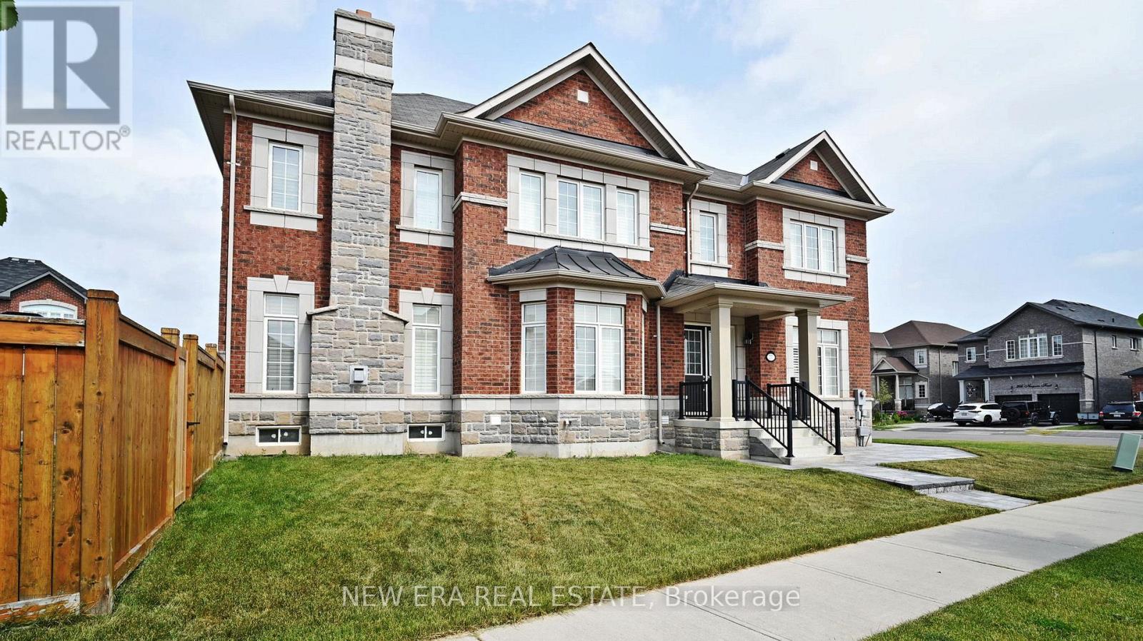 77 Wildflower Lane, Halton Hills (Georgetown), Ontario  L7G 0A5 - Photo 2 - W12816924