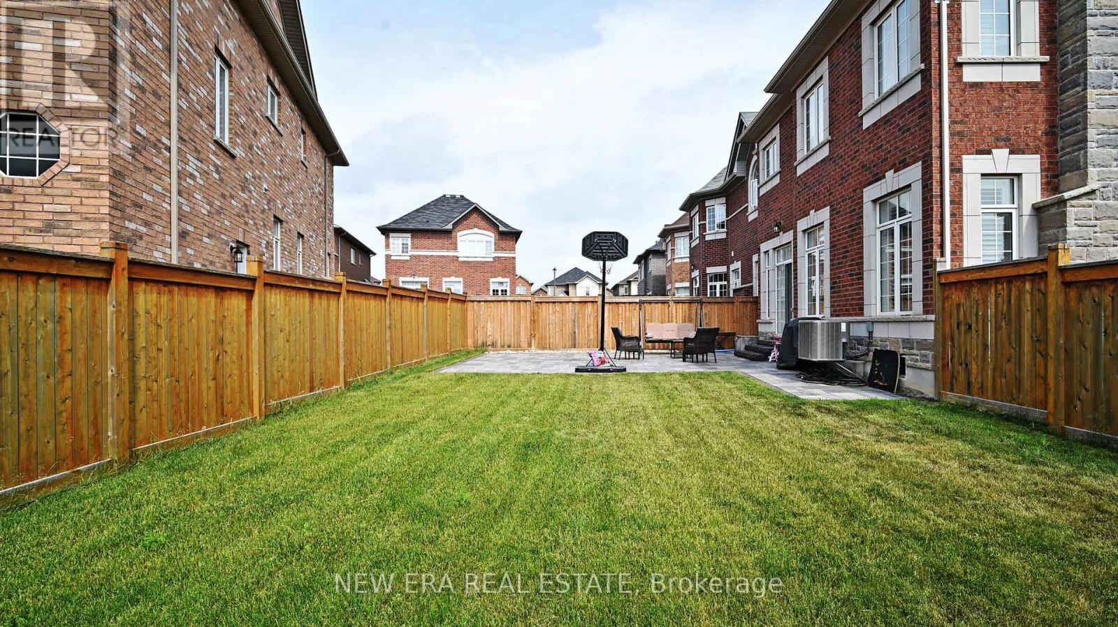 77 Wildflower Lane, Halton Hills (Georgetown), Ontario  L7G 0A5 - Photo 46 - W12816924