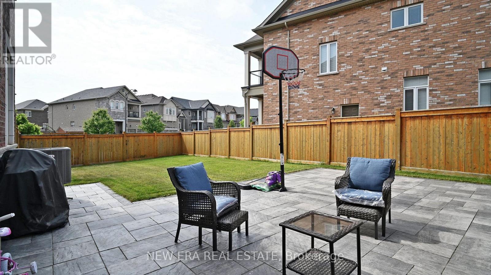 77 Wildflower Lane, Halton Hills (Georgetown), Ontario  L7G 0A5 - Photo 47 - W12816924